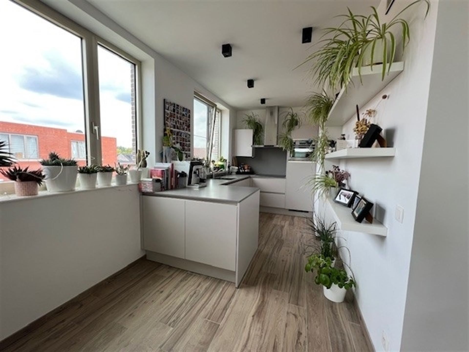 charmant appartement met zonnig terras! foto 5