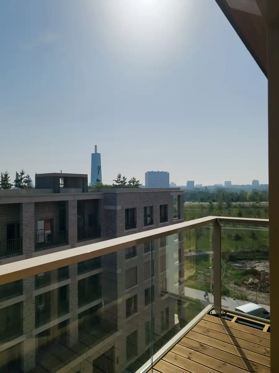 Prachtige penthouse 2 kamer appartement met groot terras foto 14