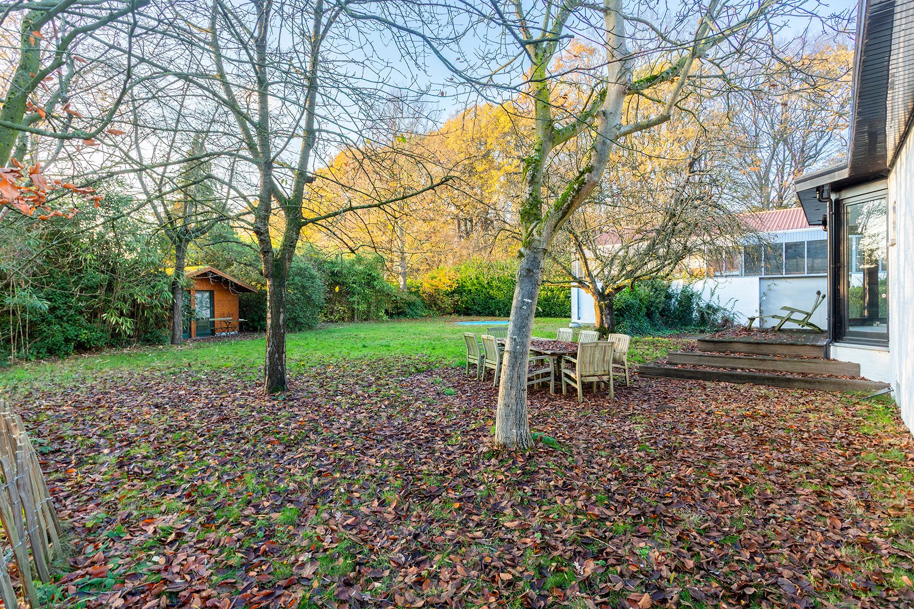 Edegem - Villa met 4 slpkamers + garage + ruim magazijn 500² foto 12