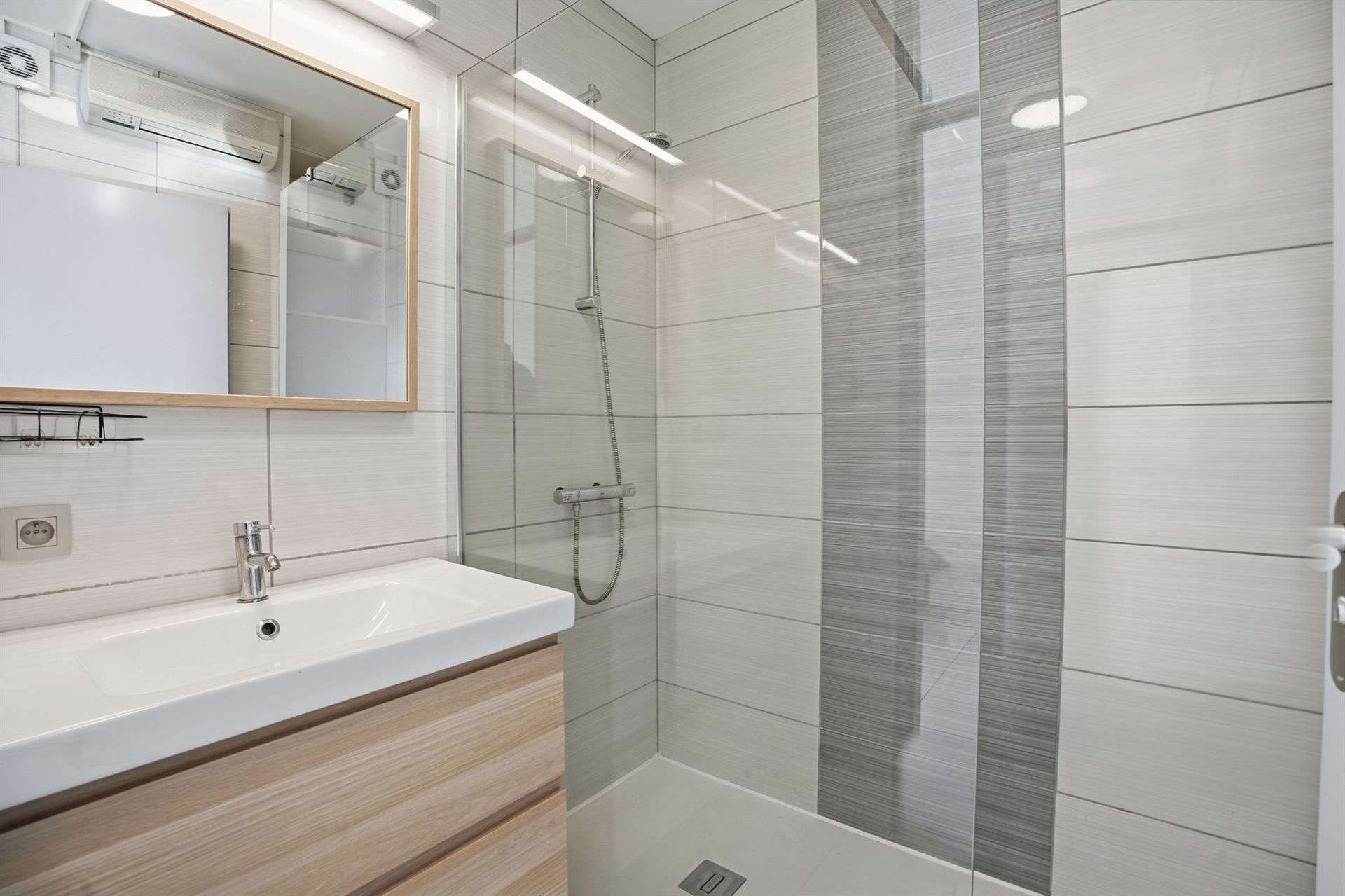 GROTE TERRASSEN / ZONNIG  foto 26