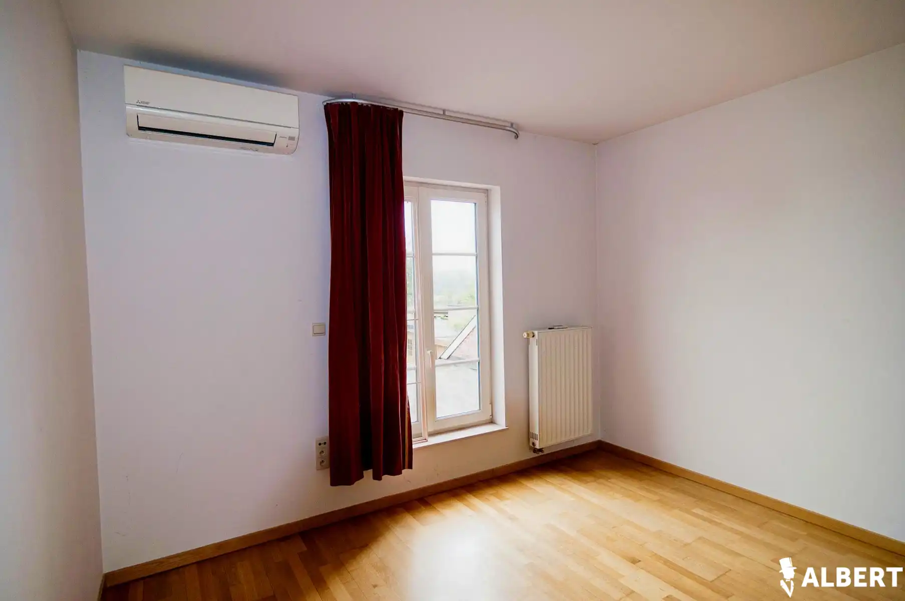 Charmante halfopen woning in een rustige, doodlopende straat foto 21