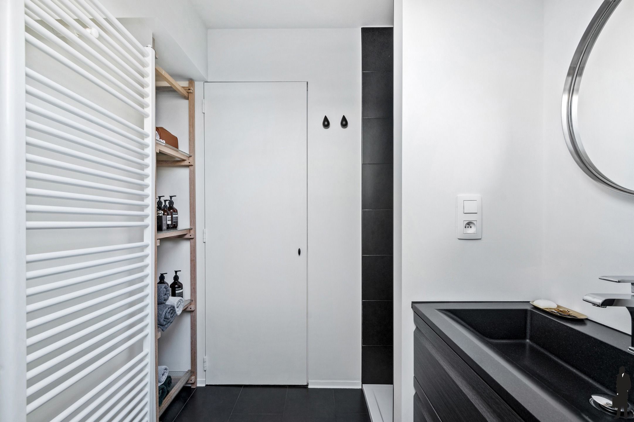 Gerenoveerd dakappartement met twee slaapkamers in Antwerpen Zuid foto 9