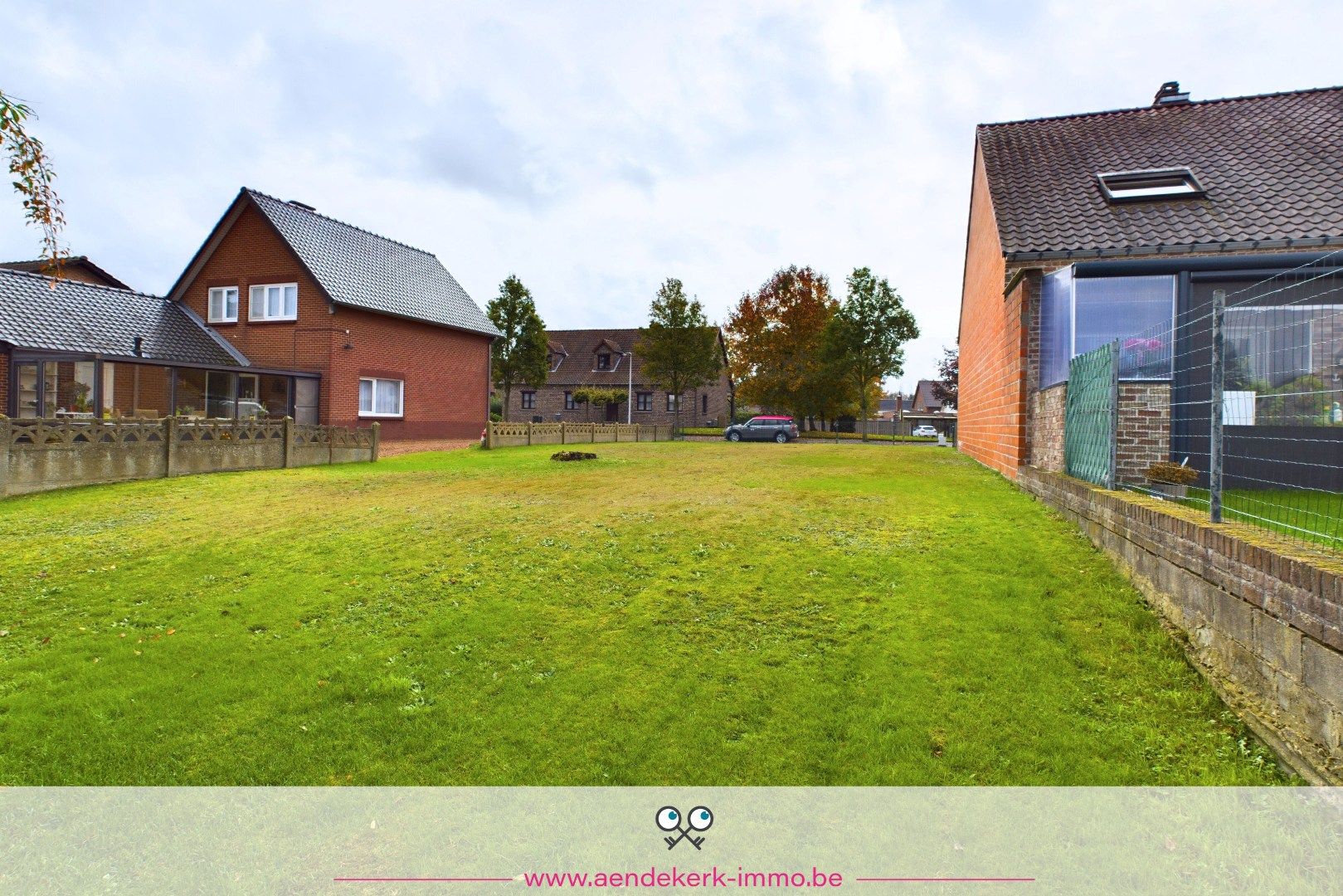 Bouwgrond voor een halfvrijstaande woning in rustige omgeving foto 3