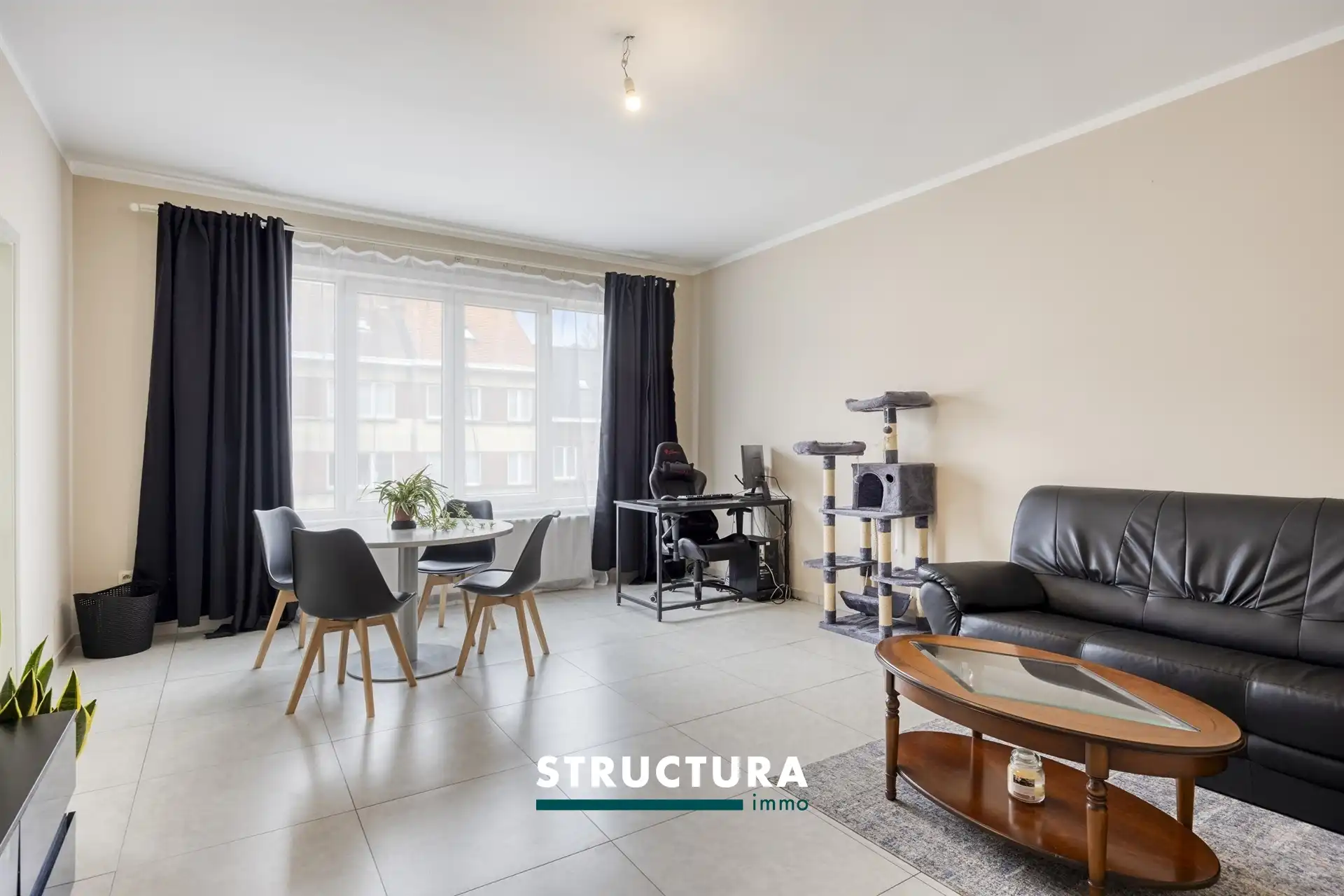 Gerenoveerd 2-kamerappartement met EPC B foto {{pictureIndex}}