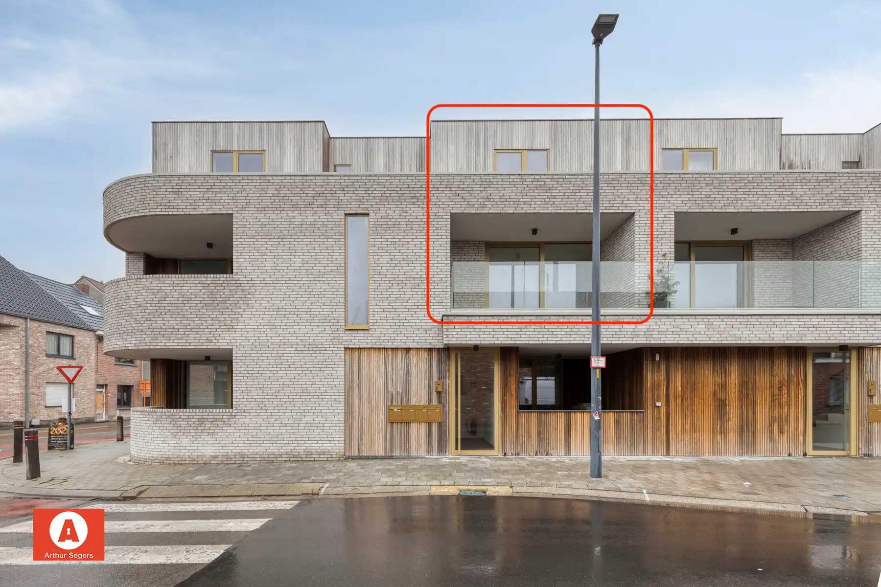 Nieuwbouw duplex-appartement in kleinschalige residentie foto {{pictureIndex}}