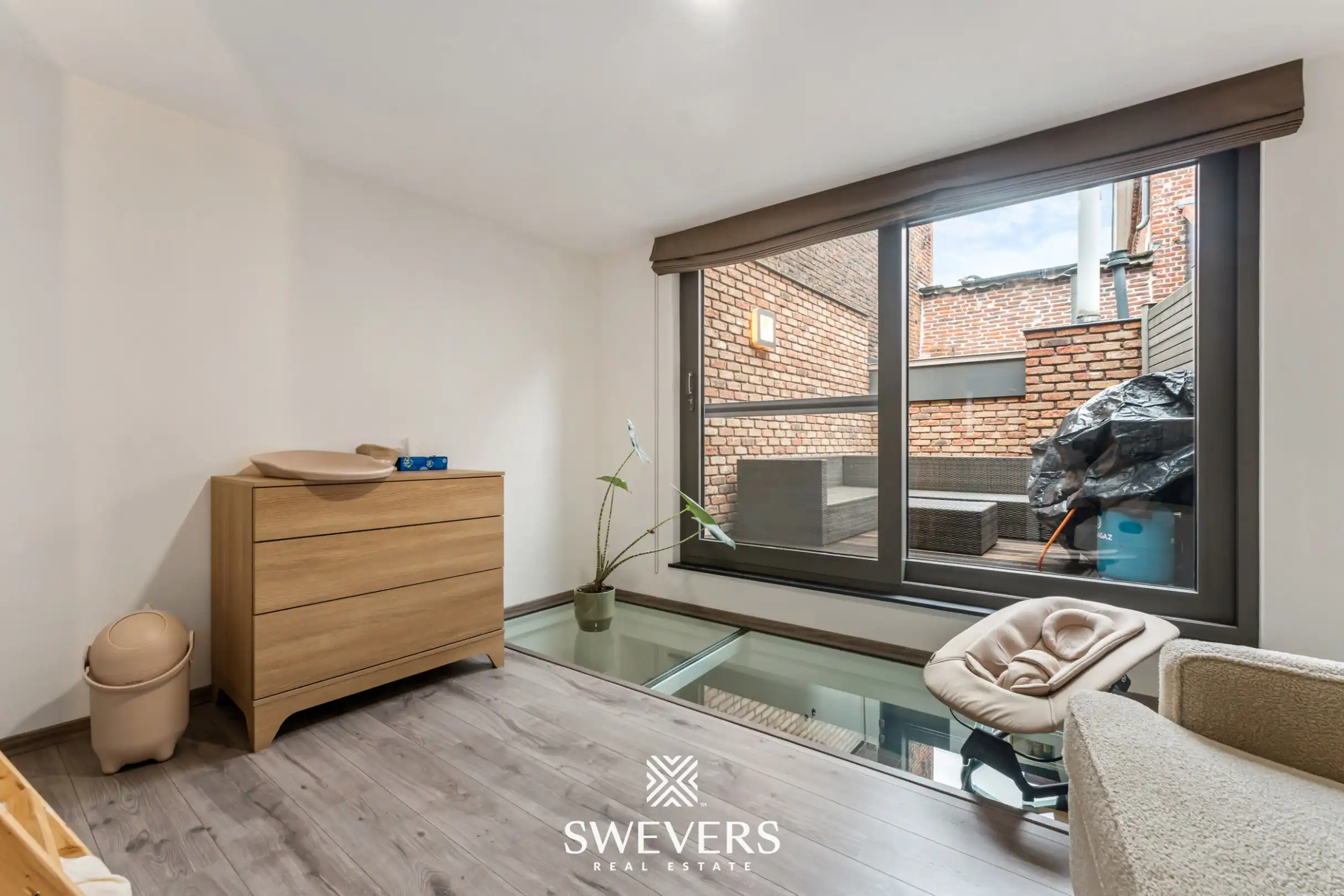 Instapklare woning in het hartje van Sint-Truiden foto 13
