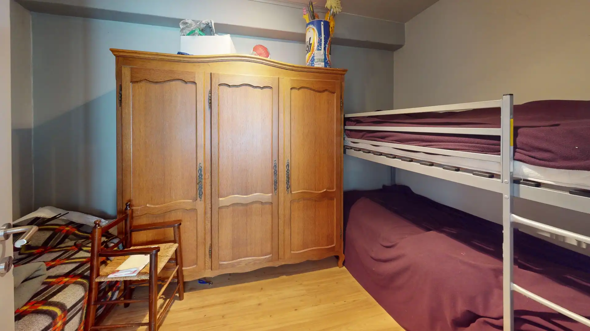 Ruim appartement met 3 slaapkamers en fantastisch uitzicht aan de Zeedijk in Heist-aan-Zee - Te koop! foto 11