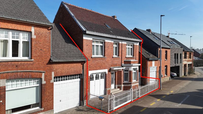 Ruime woning van 225m² op 8a49ca met 4 slaapkamers foto 17