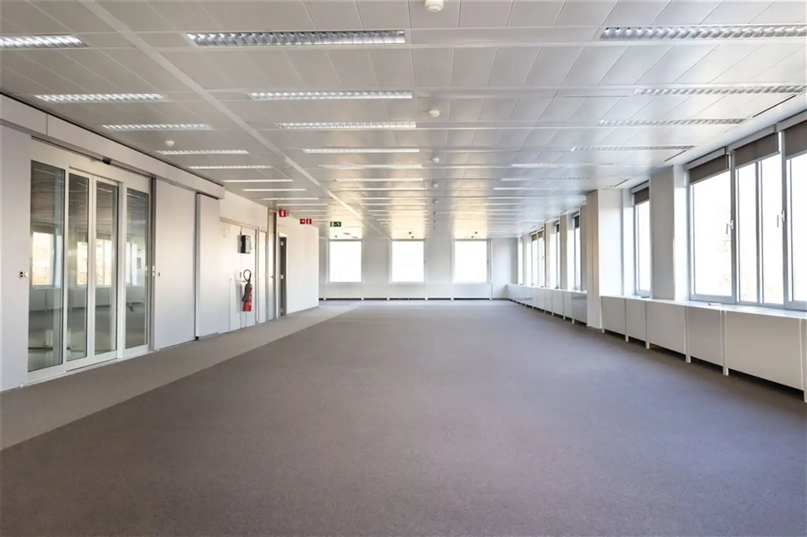 NERVIENS 85: 601m² beschikbaar foto 15