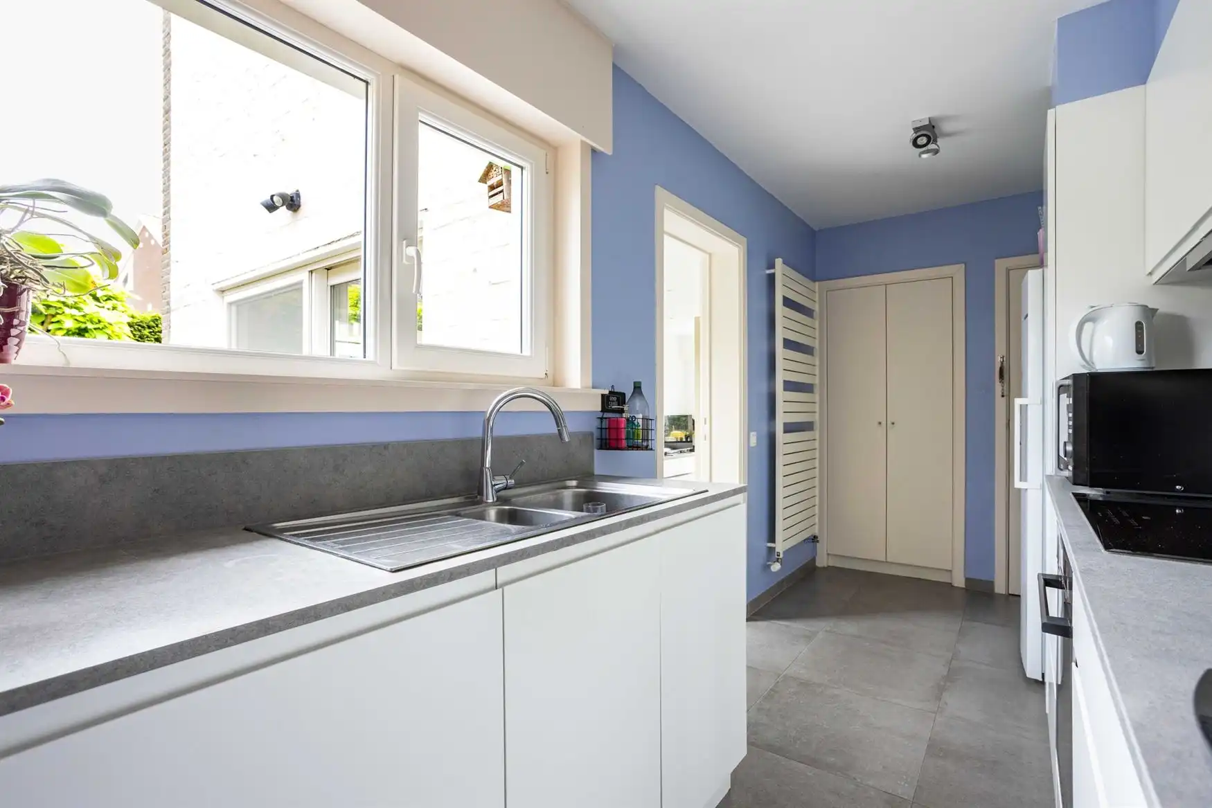 Instapklare gezinswoning met tuin in de Elisabethwijk foto 8