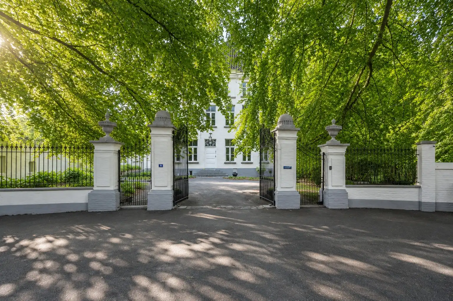 Historisch kasteeldomein met exclusieve parktuin in Eke foto 33
