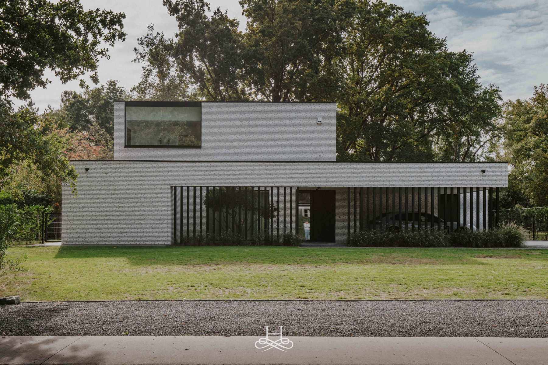 Architecturaal energiezuinig meesterwerk van 2022 op 15 are foto {{pictureIndex}}