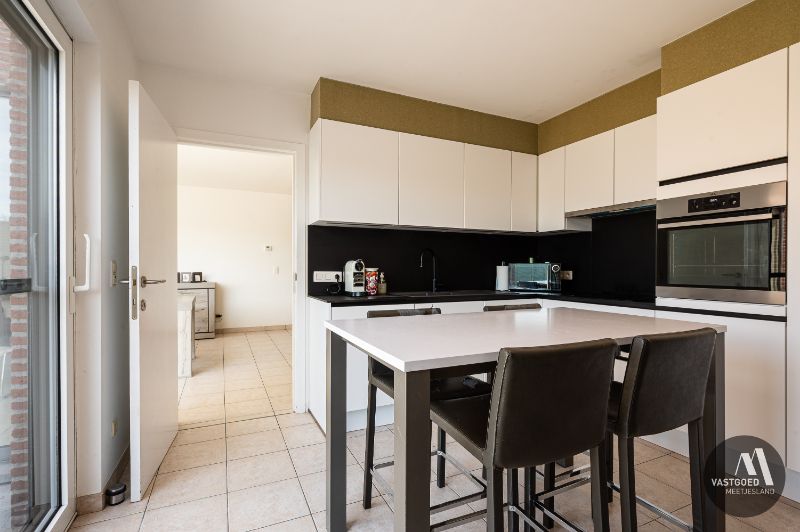 Instapklare woning op 433m² te Maldegem foto 7