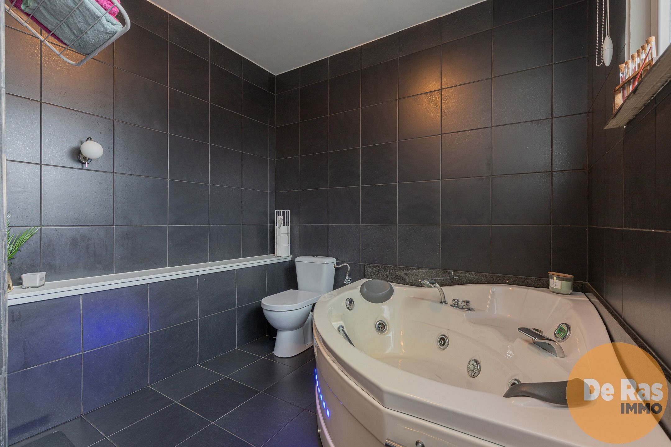 LEBBEKE – Moderne HOB met terras op centrale ligging foto 13