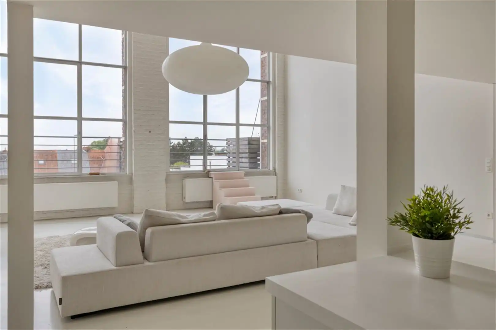 Trendy loft met 2 parkeerplaatsen foto 14