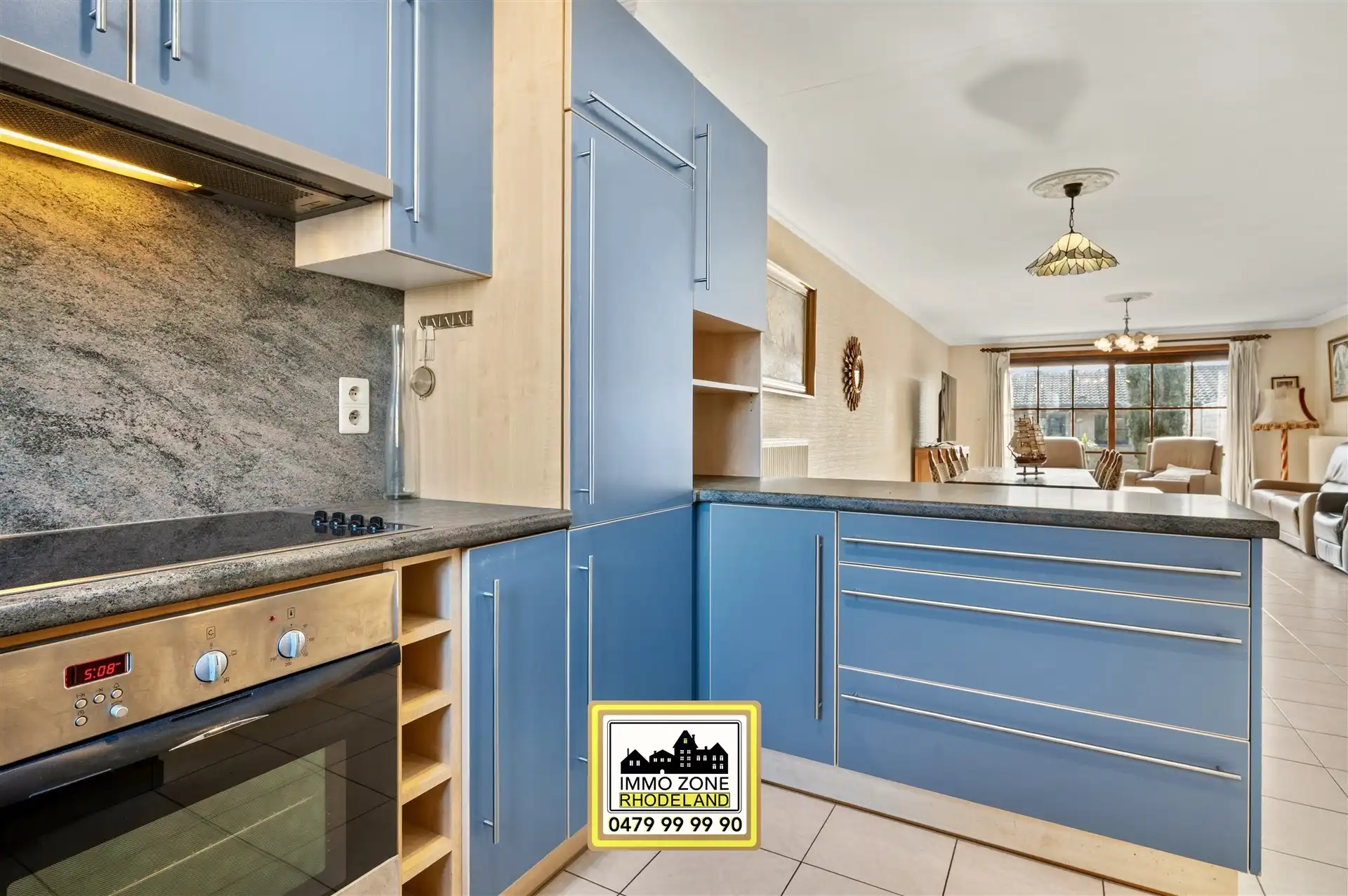 Toffe instapklare woning met 3 slpks, garage en tuin foto 6