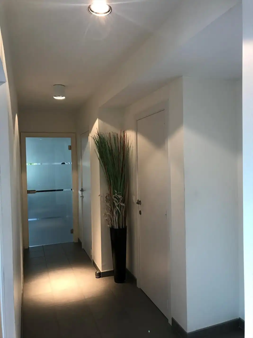 Centraal gelegen appartement in Roeselare met 2 slaapkamers foto 6