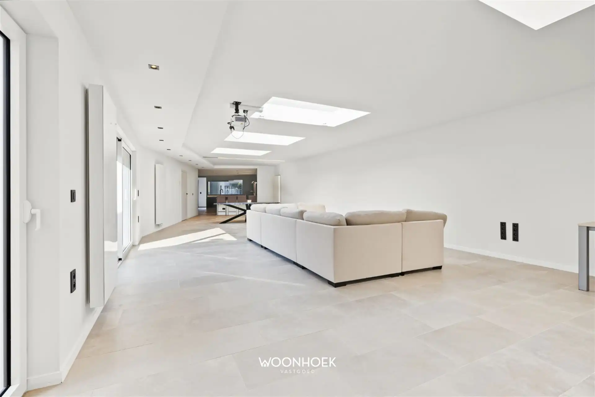 Riant, gelijkvloers appartement (EPC-B) met Magazijn! foto 3