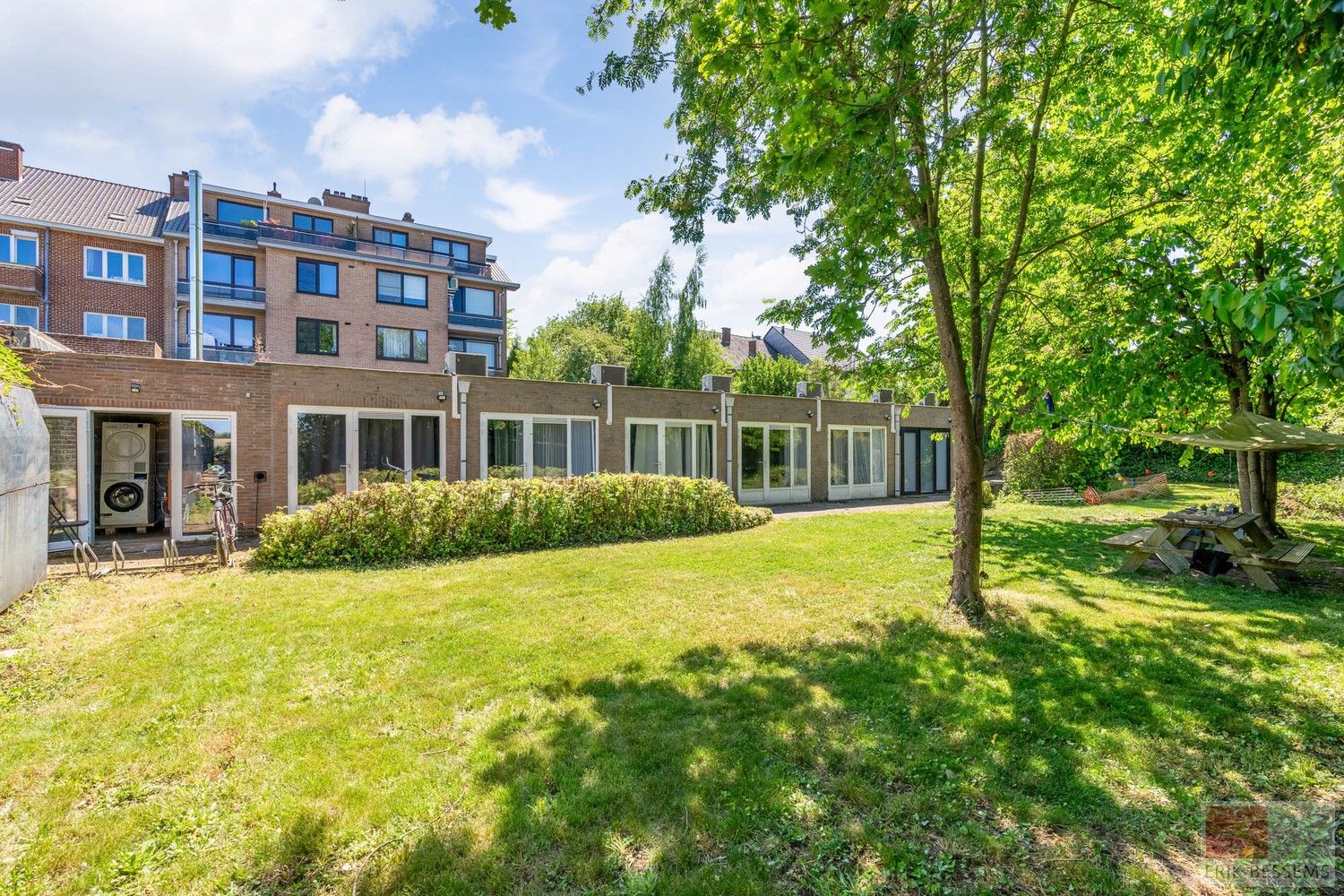 Zeer goed onderhouden VERGUND opbrengsteigendom van 6 verhuurde studentenkamers met leuk rendement foto 30