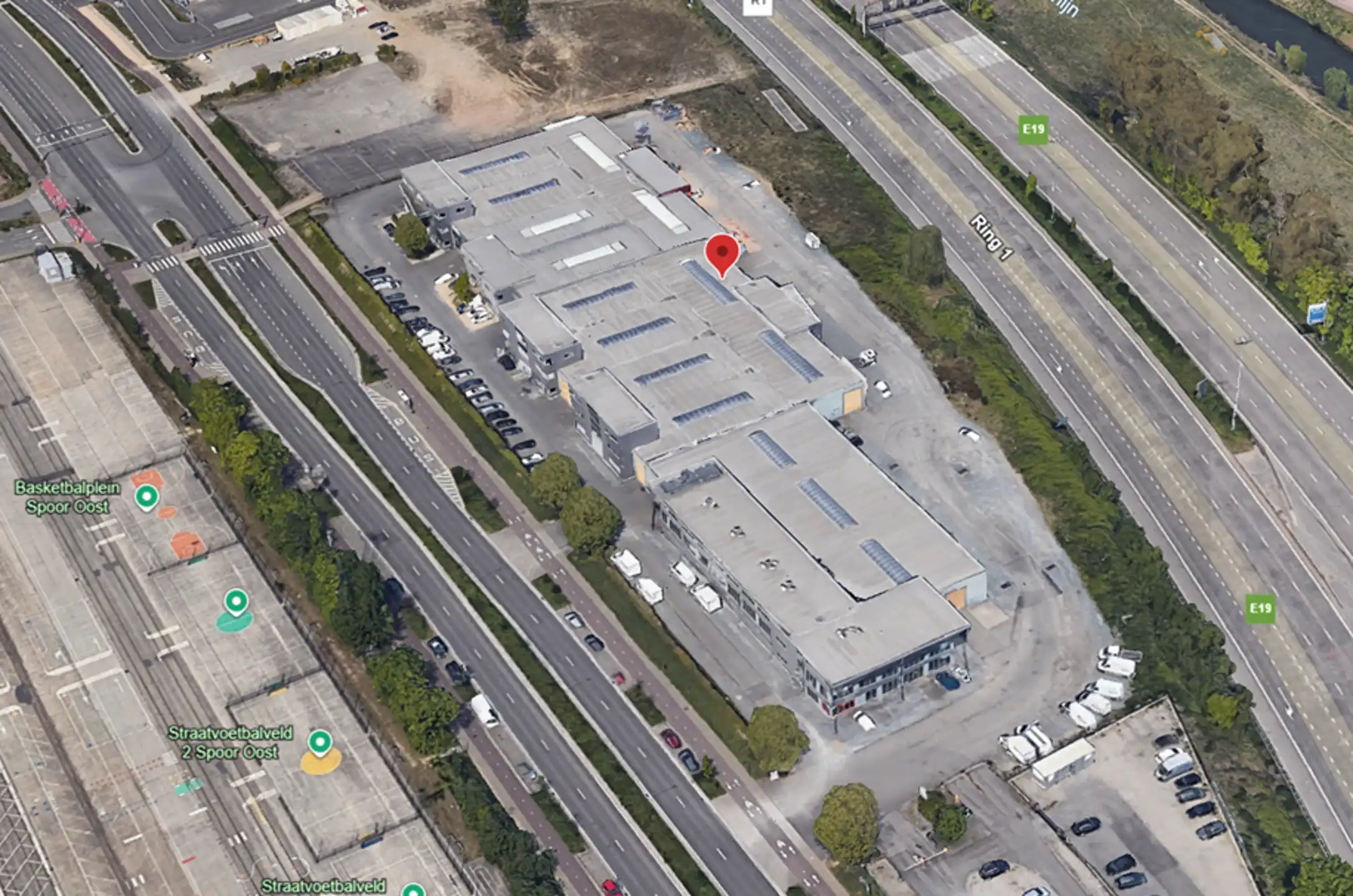 KMO-unit te huur van 399 m² te Borgerhout foto 4