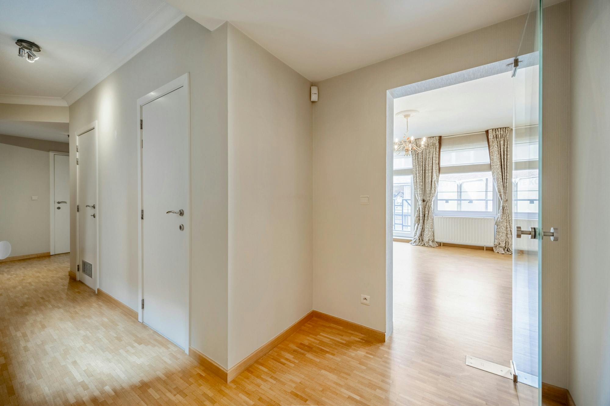 Royaal appartement in hartje Hasselt foto 13
