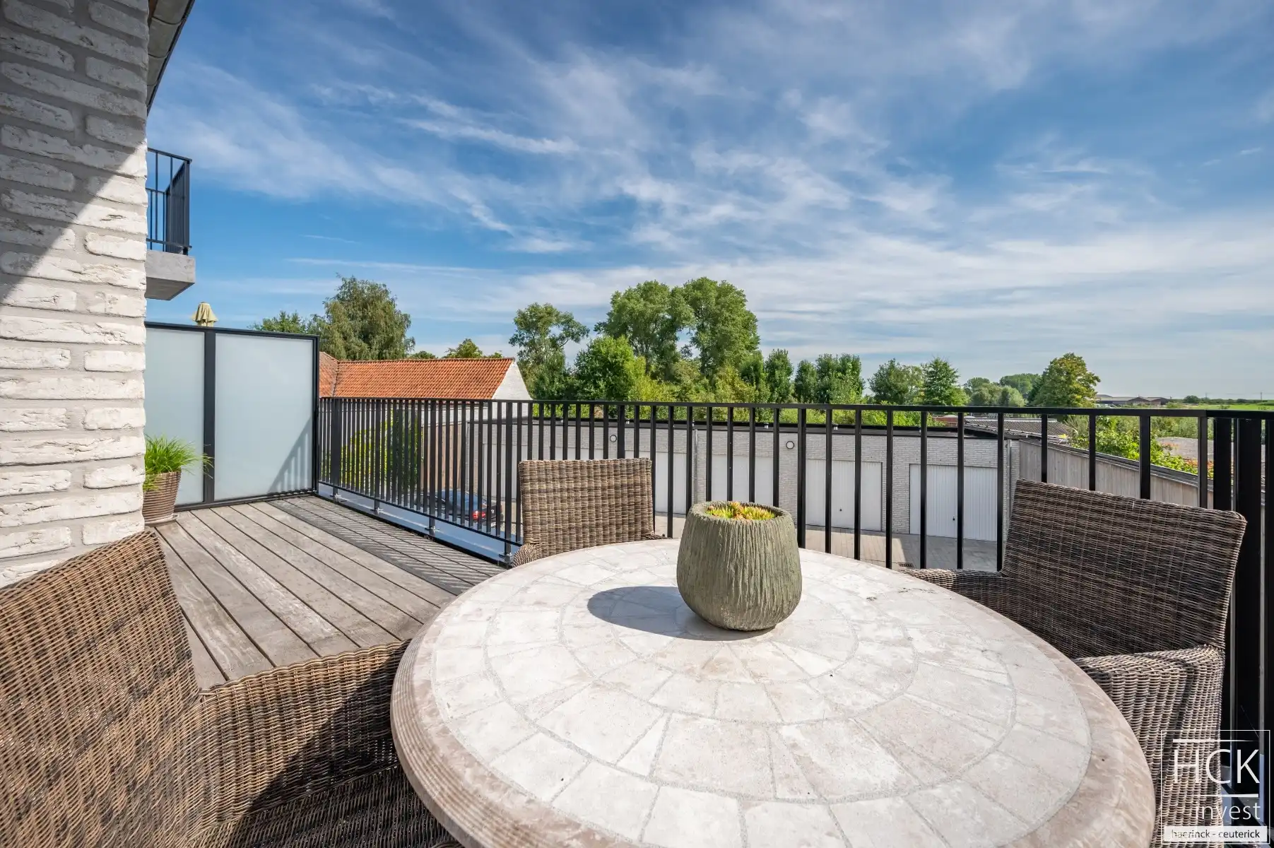 KRUISHOUTEM - Zeer ruim app. met 2 SLP, 2 TERRASSEN én garagebox! foto 12