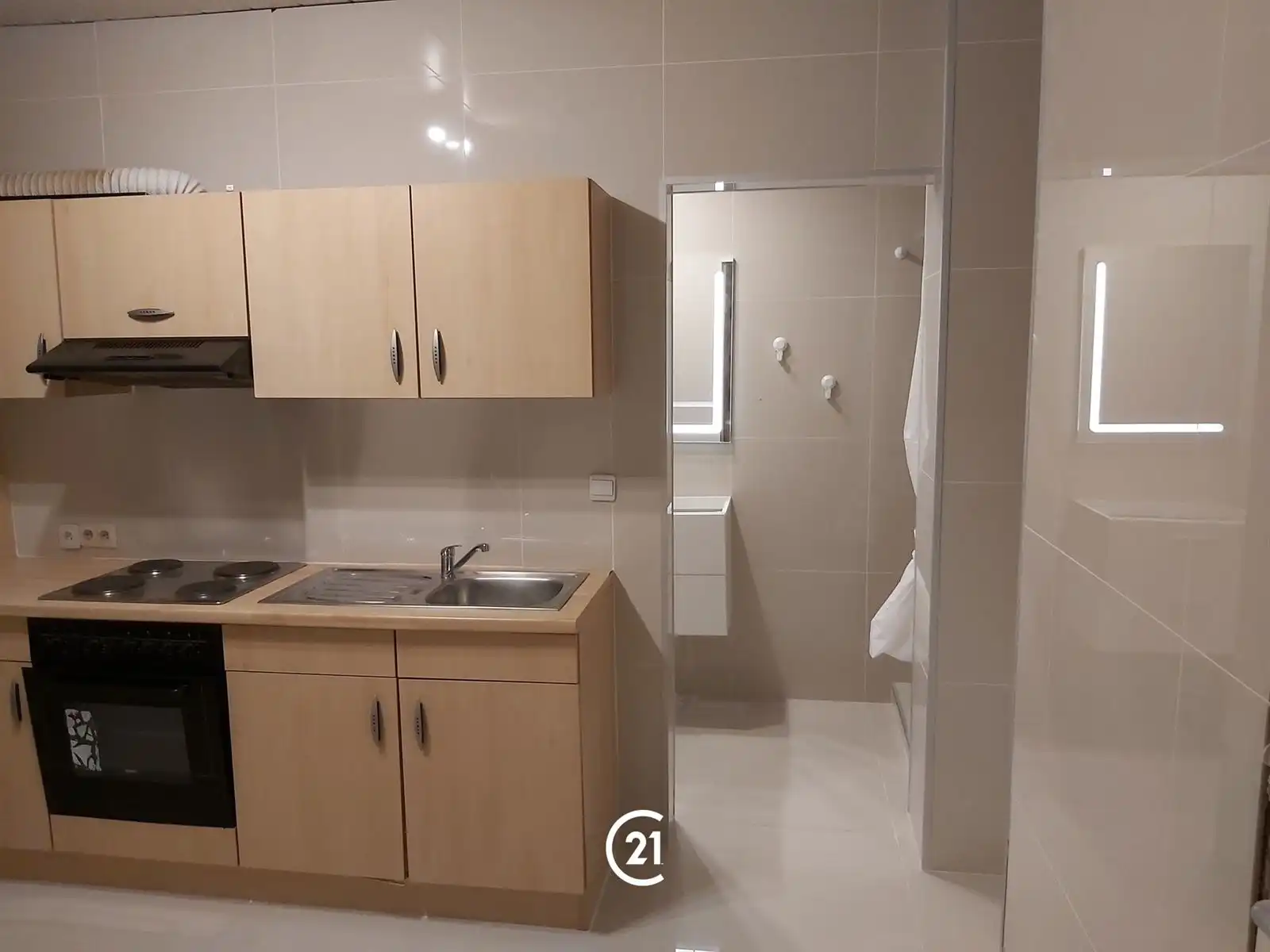 Huis met voorterras en 2 slaapkamers foto 5