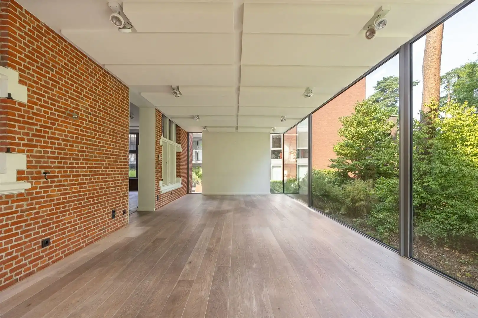 Villa Ullens. Het prachtig gerenoveerde kasteel in hartje Schoten foto 40