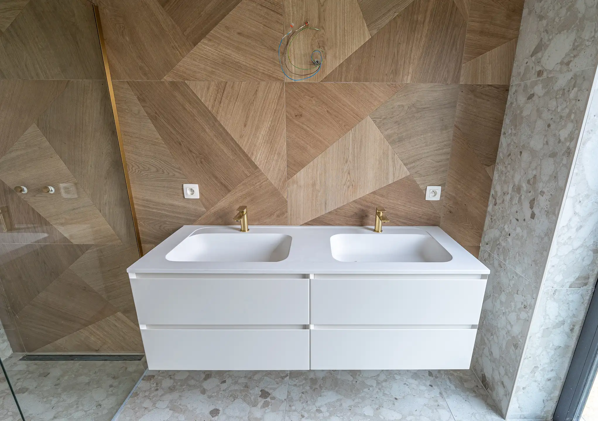 Hedendaagse villa met landelijke charme op 16 are perceel foto 17