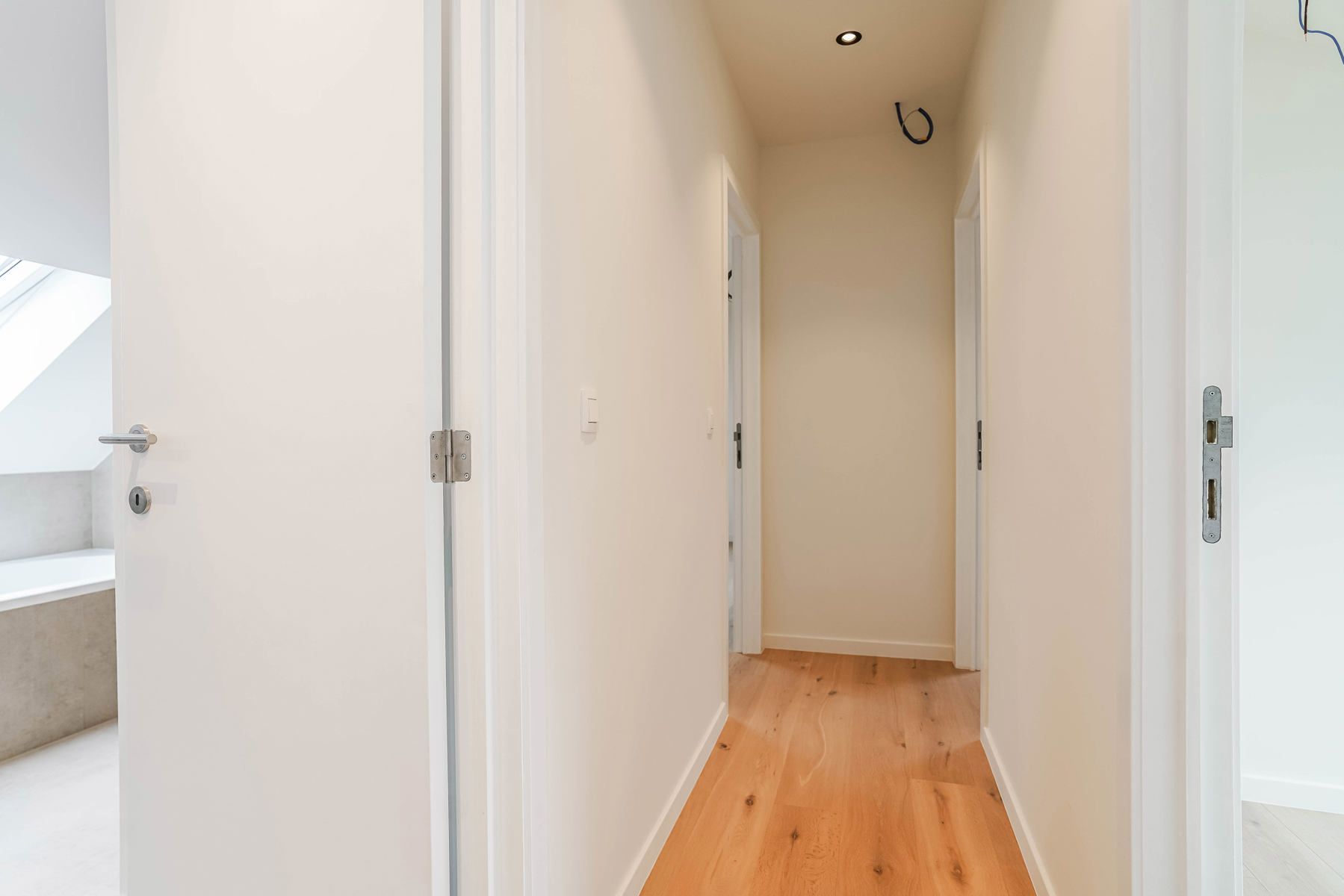 Volledig gerenoveerde en energiezuinige rijwoning te Imde (Meise) foto 17