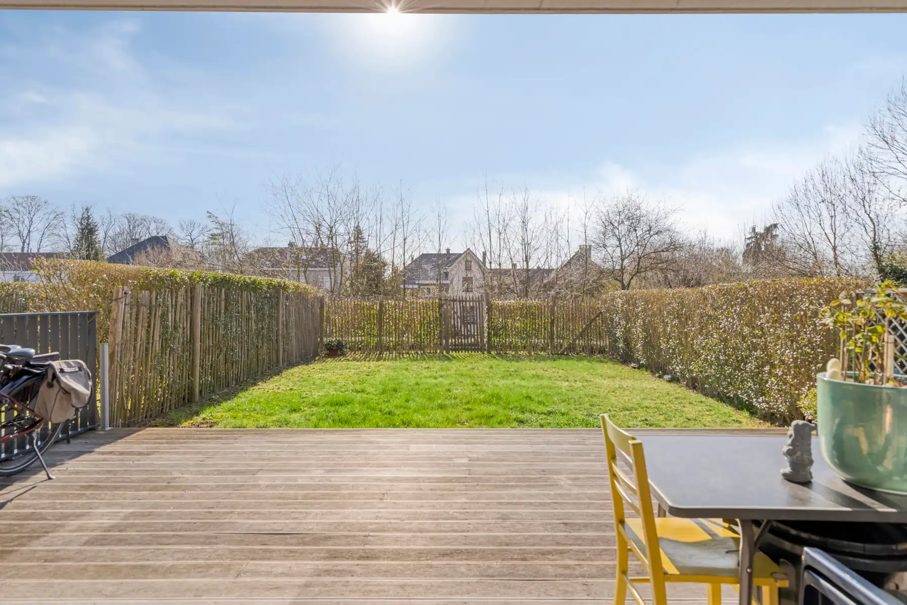 Recent gelijkvloers appartement met 2 slaapkamers + garage foto 5