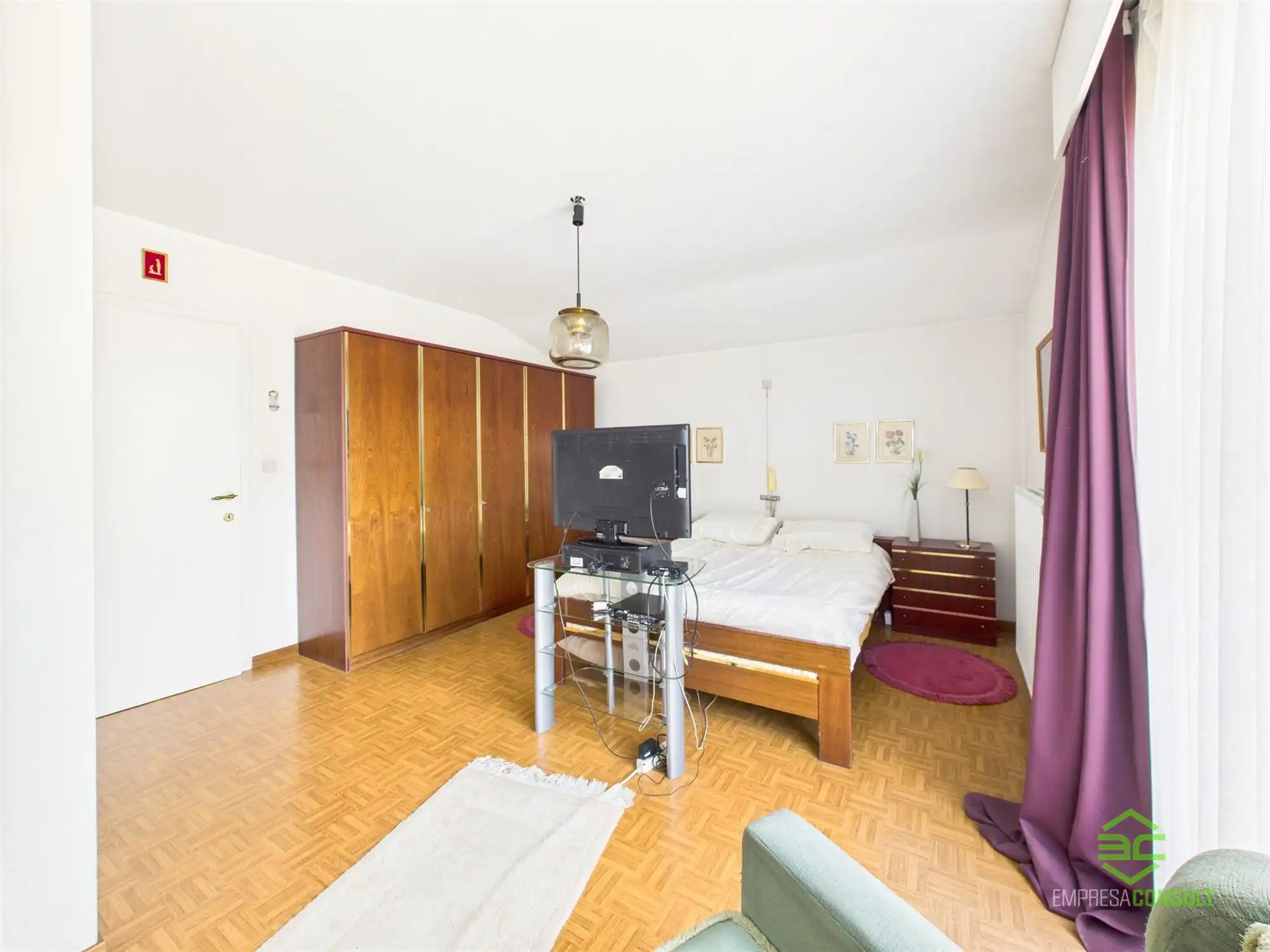 Ruime OB met aparte bureauruimte en 4 slpk in Brustem! foto 21