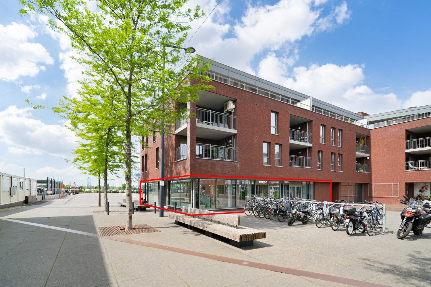220m² kantoor/showroom foto 23