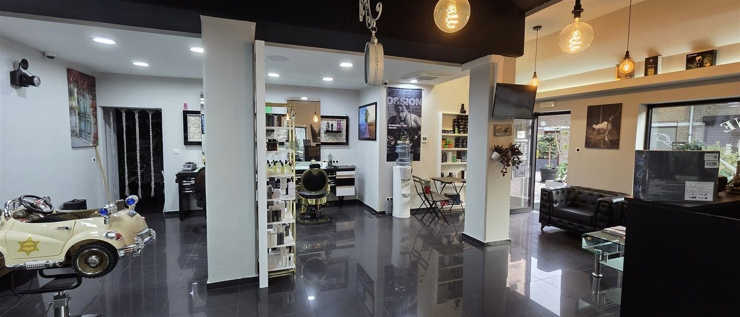 Commerciële ruimte te huur foto 8