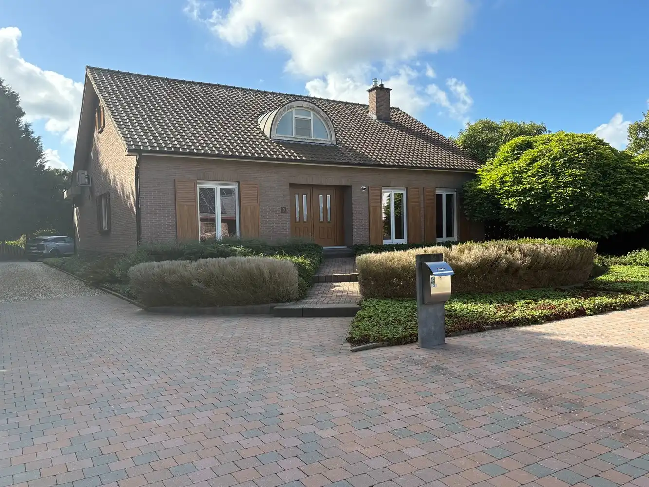 Prachtige instapklare woning op ruim perceel van 14a91ca foto 9
