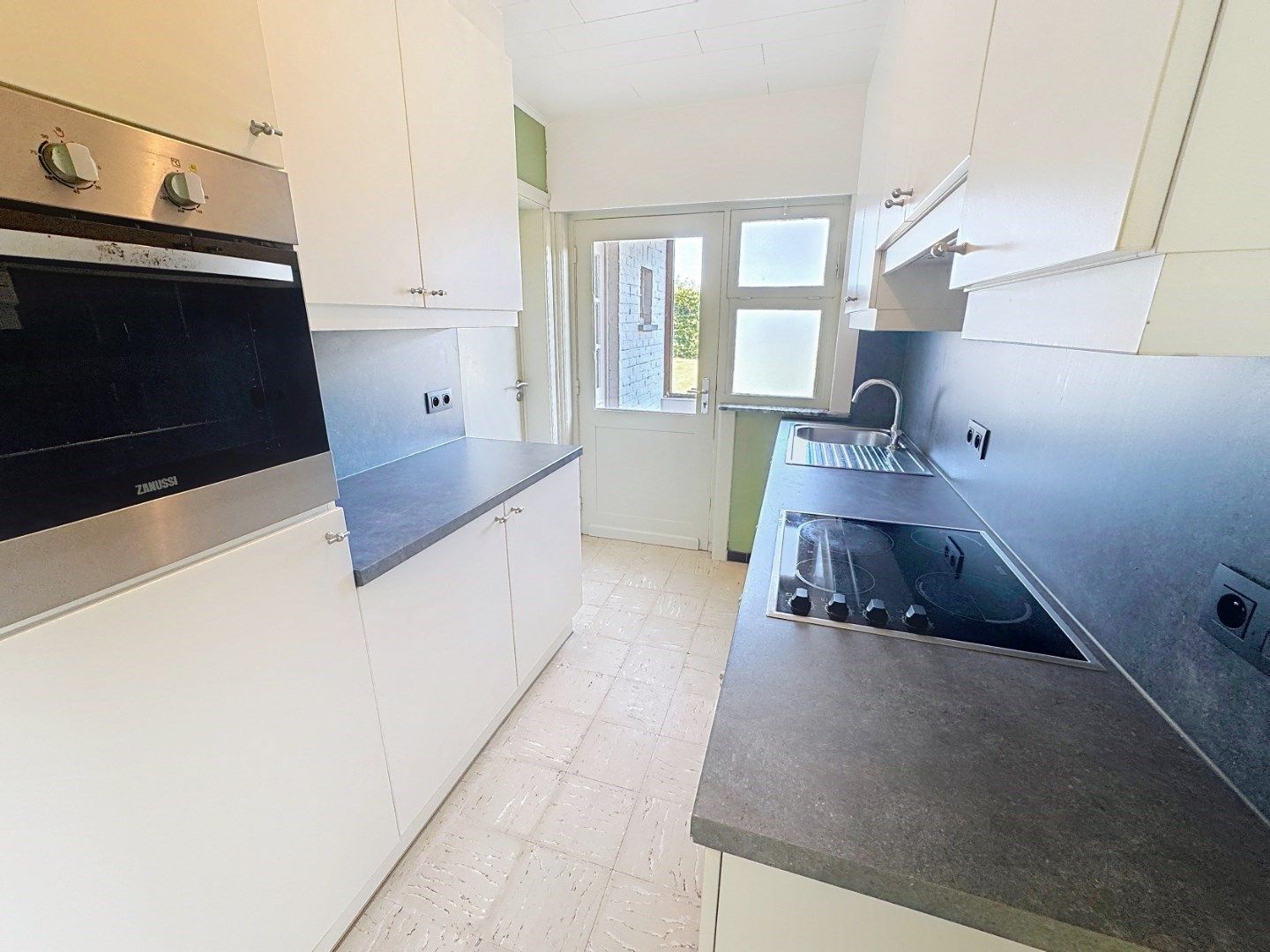 Instapklare en ruime woning met 3slpks en tuin foto 15