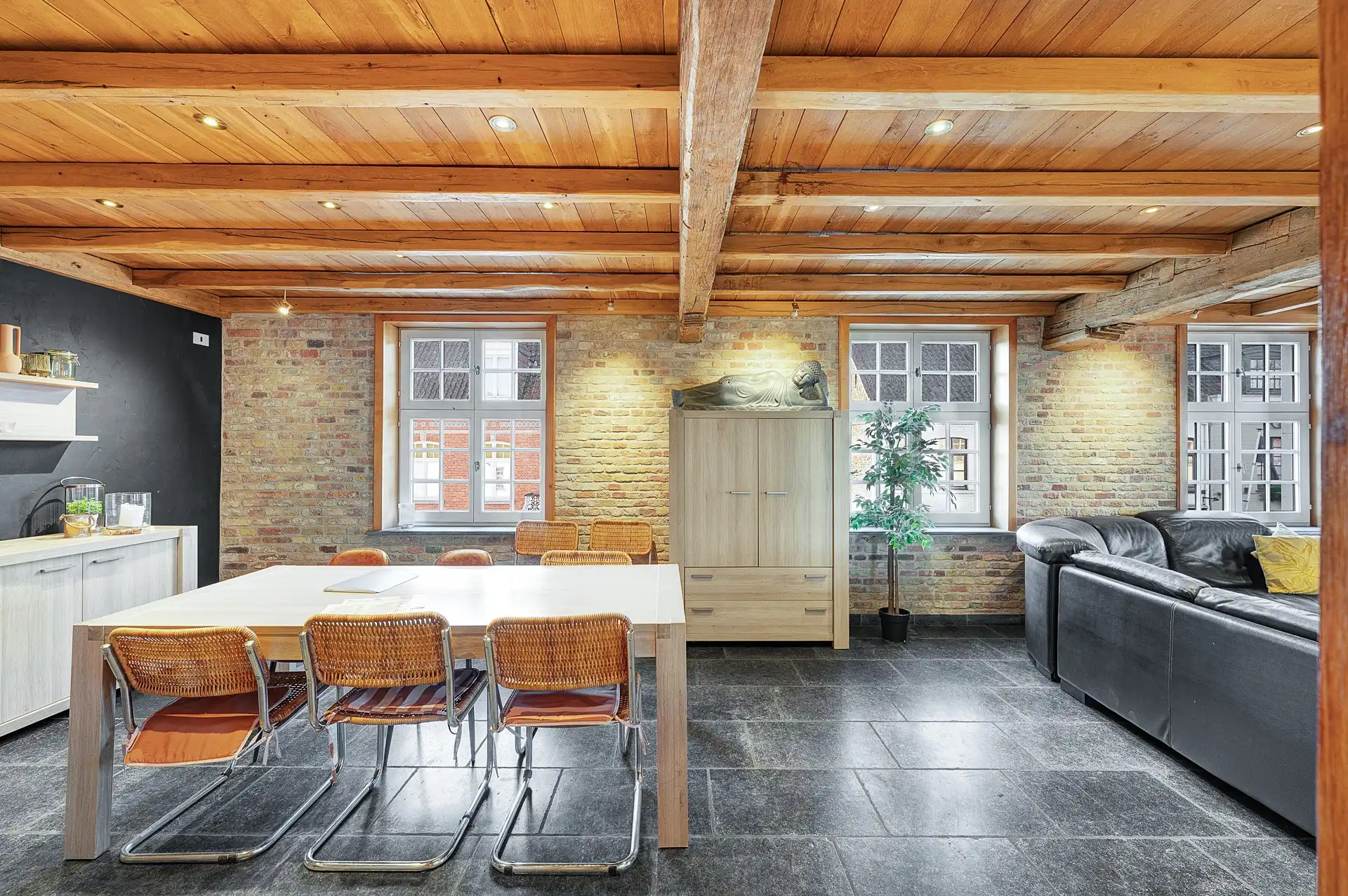 Historisch, uitzonderlijke woning met ongekend potentieel te Damme foto 20