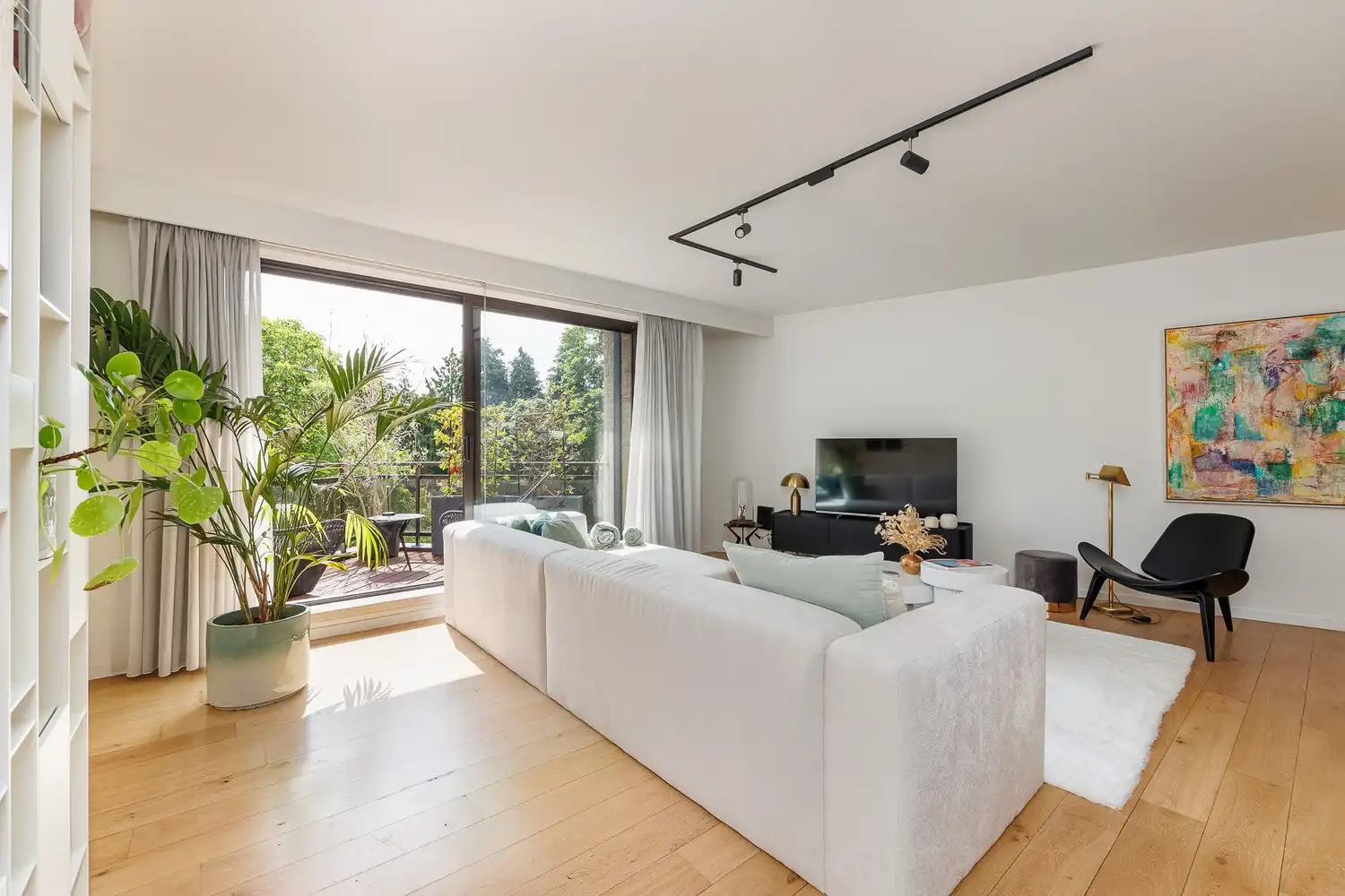 Appartement met uniek zicht foto 8
