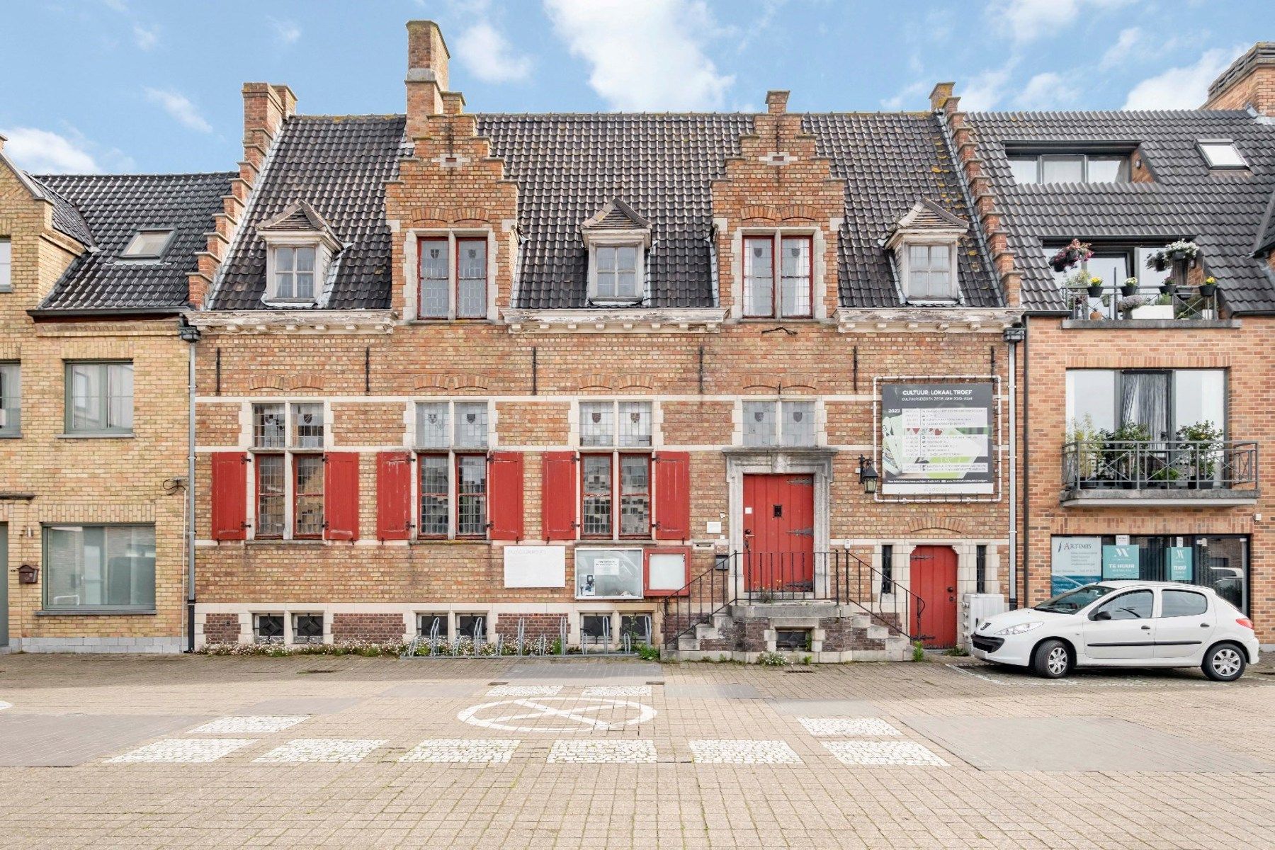 Uniek Historisch gebouw te Veldegem foto 5