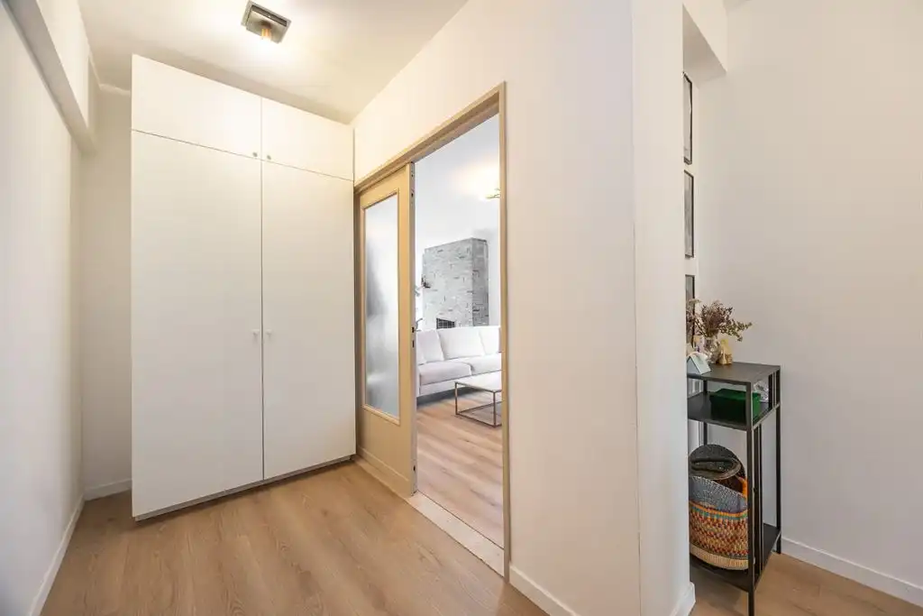 Lichtrijk appartement met 3 SLK foto 6