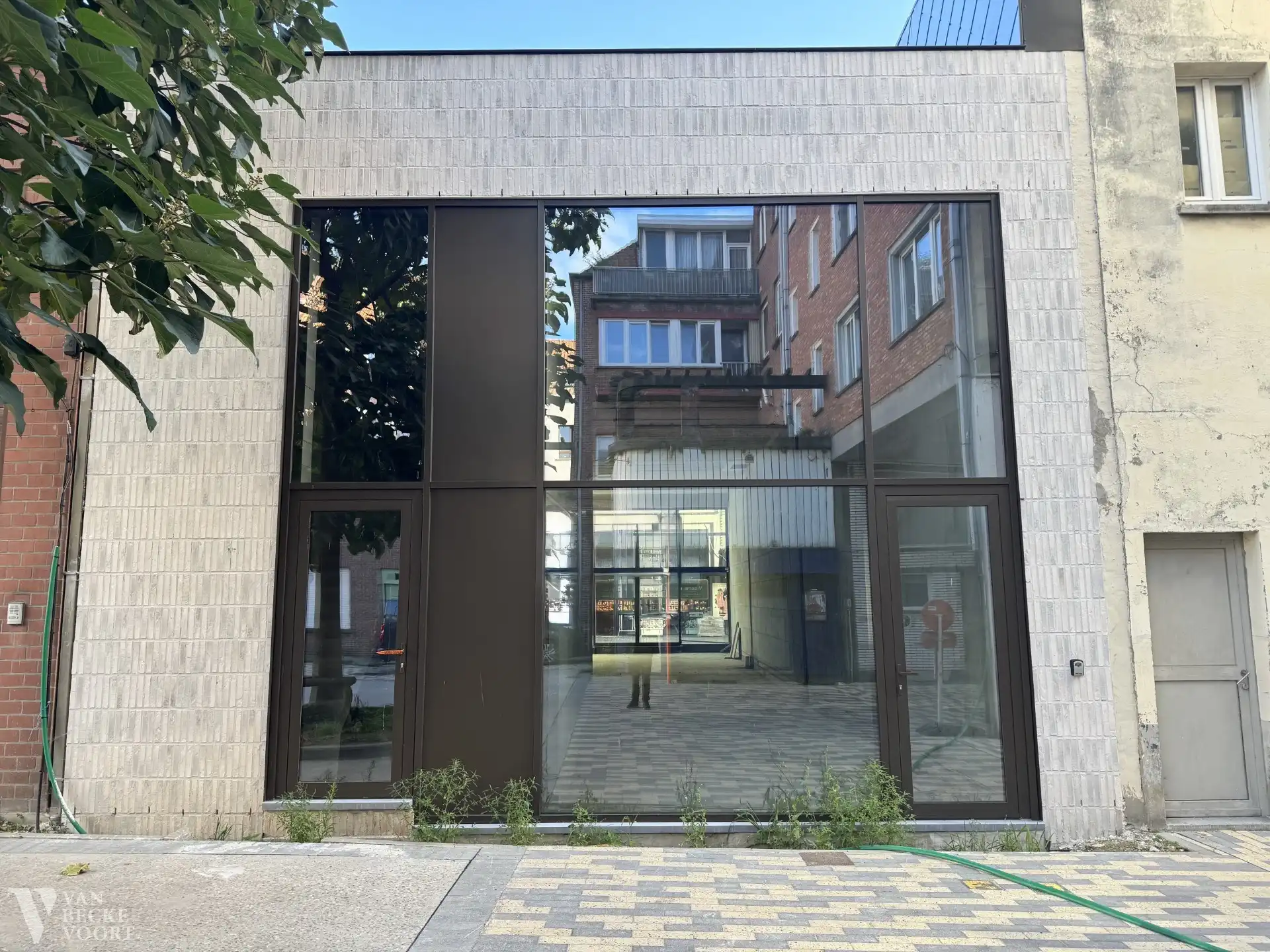 HANDELSPAND 147m² OP AAA-LOCATIE KAPELLESTRAAT foto 2