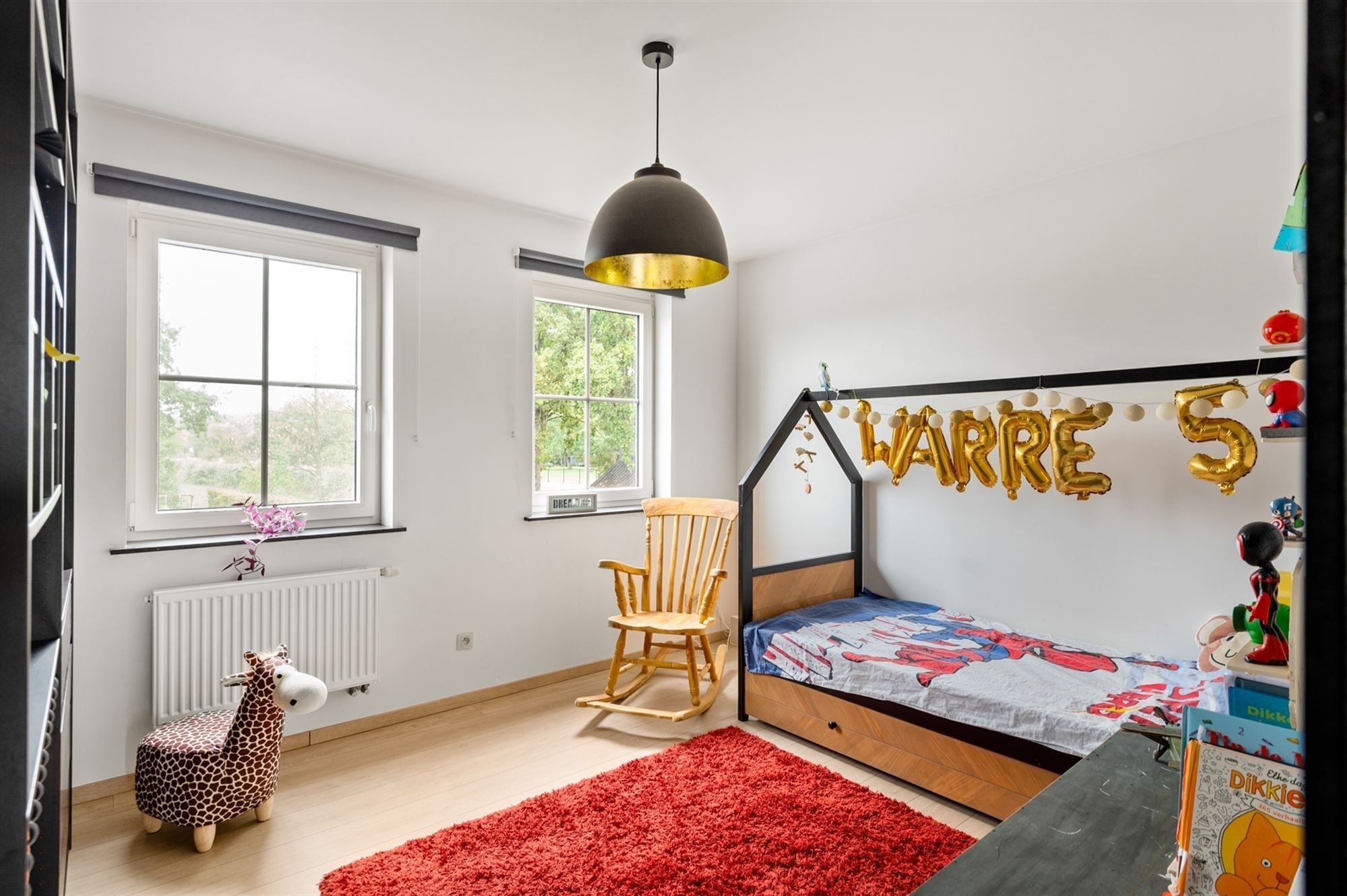 Verrassend ruime, instapklare gezinswoning met 4 slaapkamers foto 10