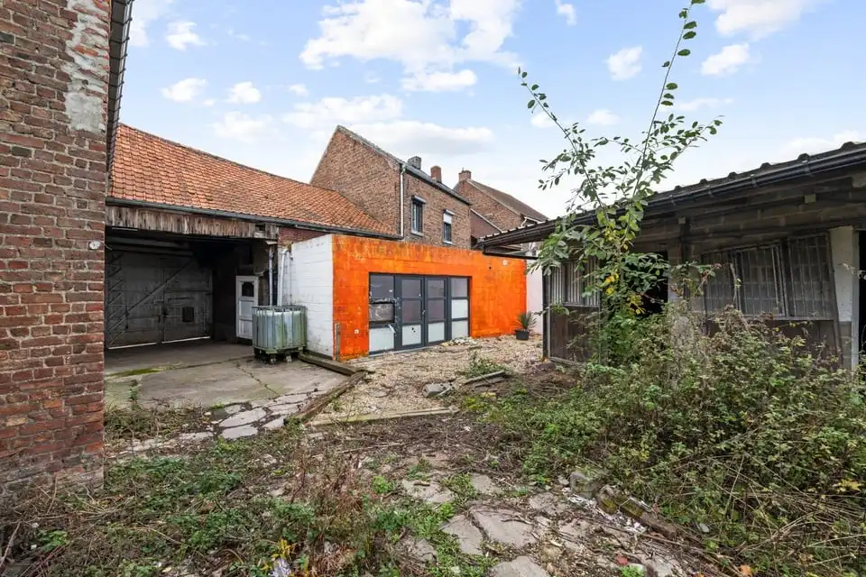 TE RENOVEREN WONING OP EEN PERCEEL VAN 14A57CA IN ZOUTLEEUW foto 25