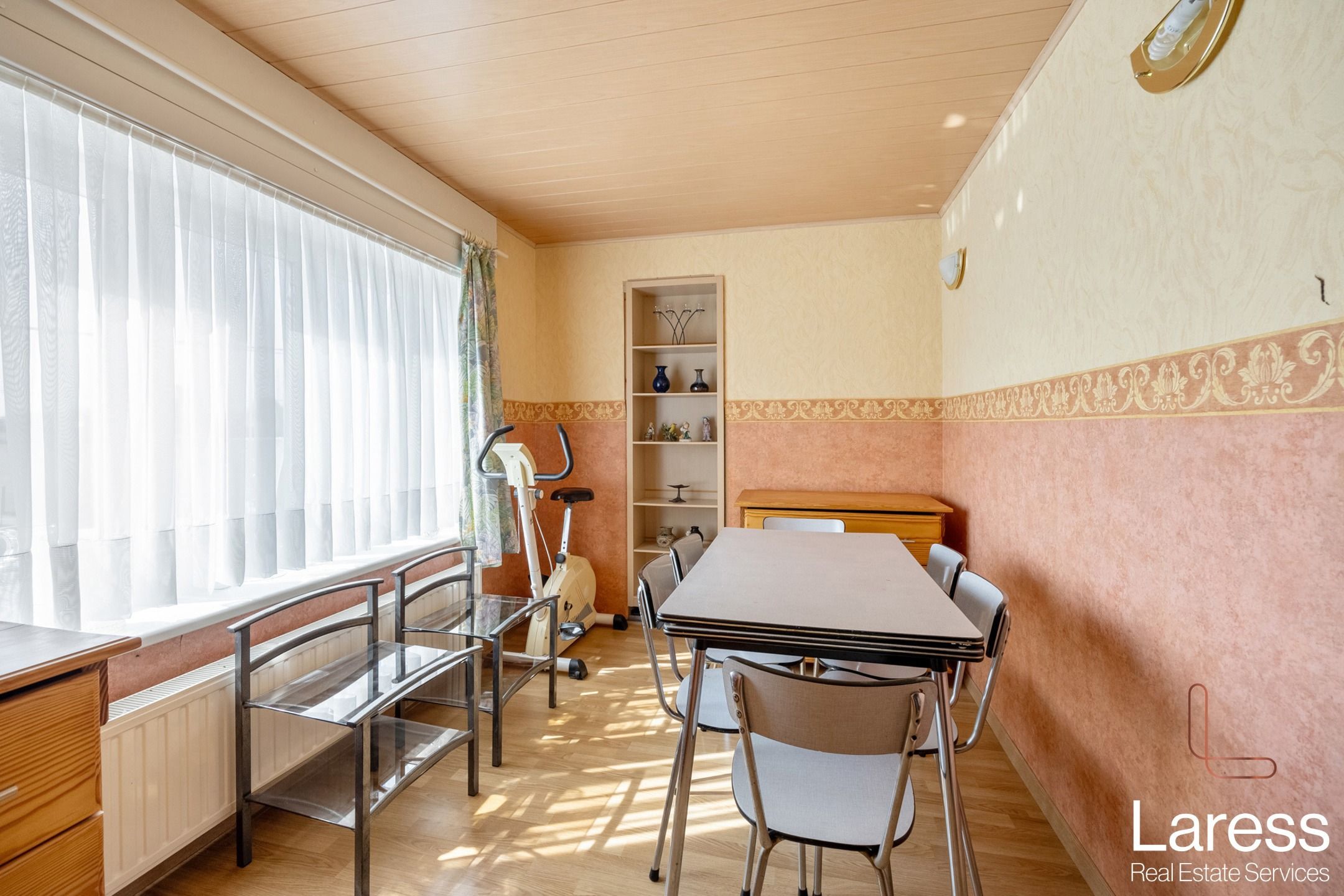 Huis te koop foto 21