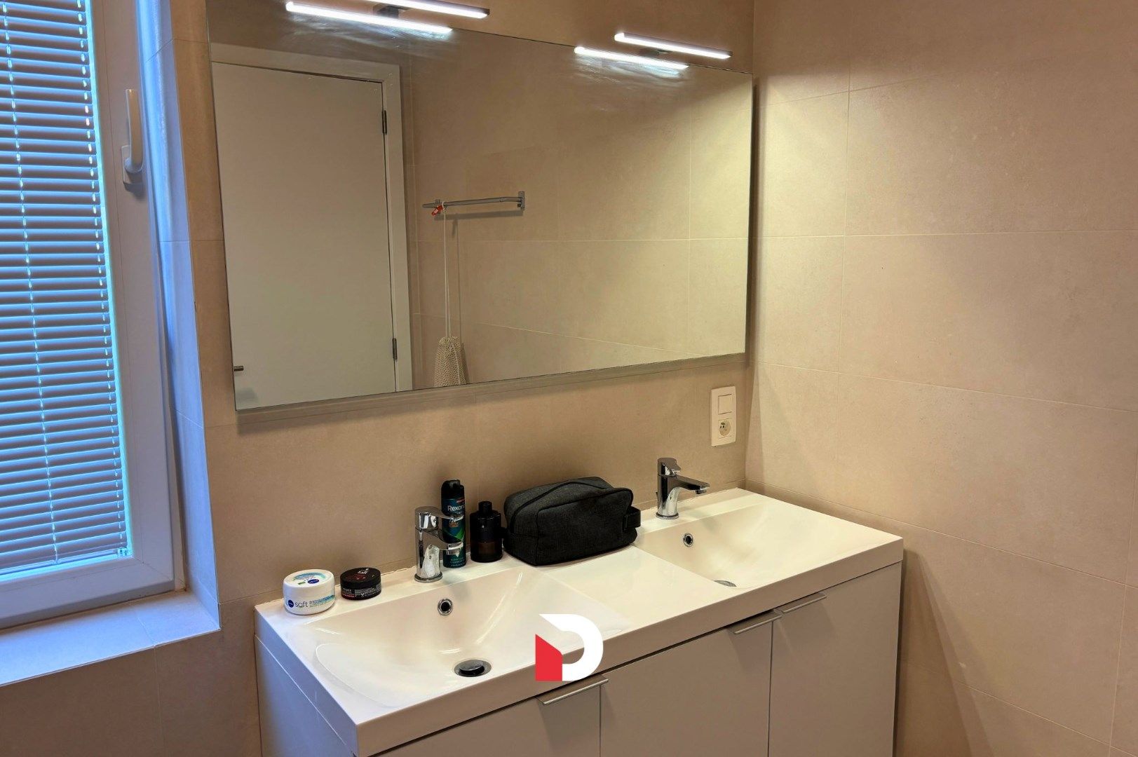 Modern gelijkvloers appartement met 1 slaapkamer en garagebox foto 7