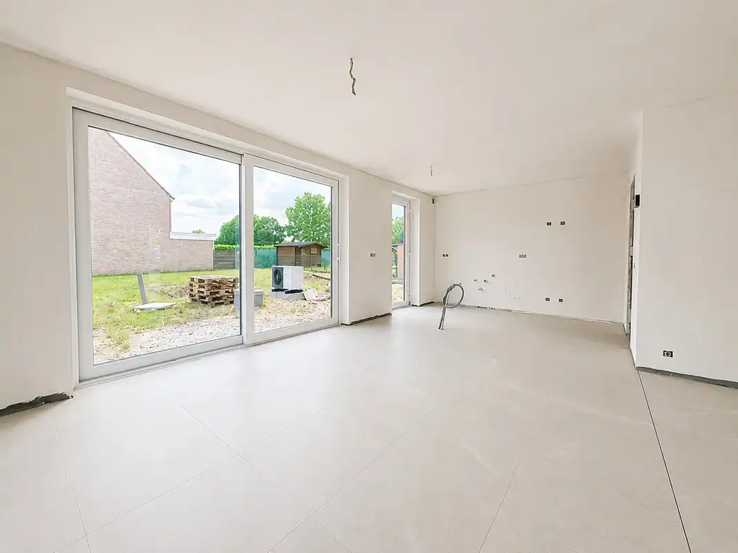 HECTAAR bouwt 2 moderne nieuwbouwwoningen in Steenhuffel foto 5