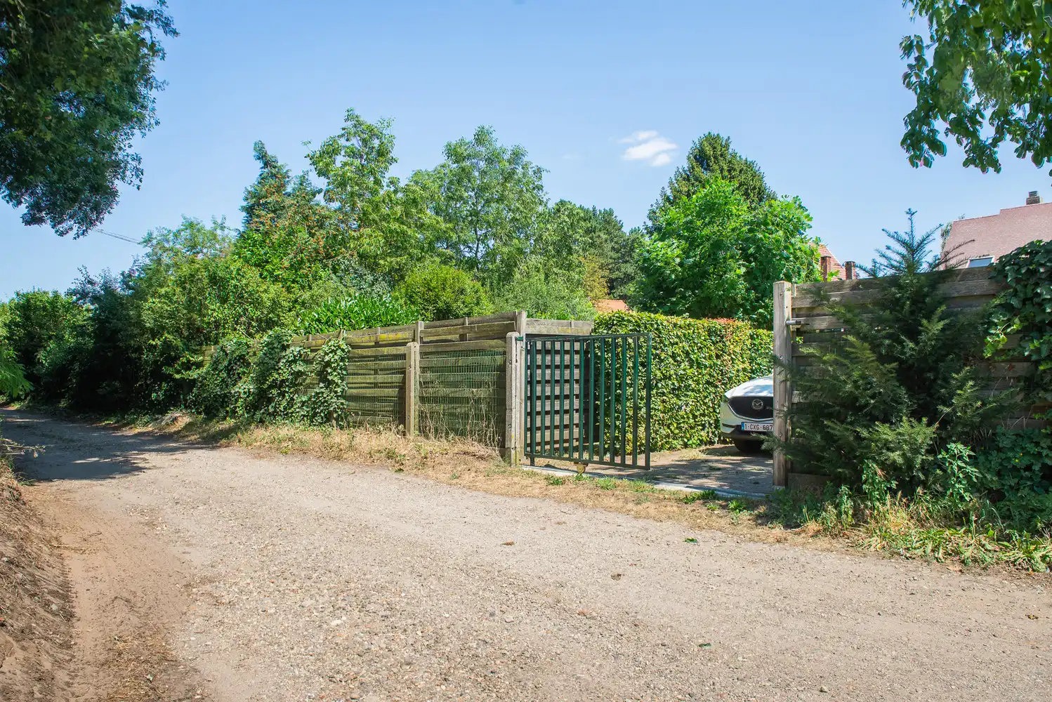 Instapklare gezinswoning met 5 slaapkamers, grote garage en zonnige tuin in Meerhout. foto 33