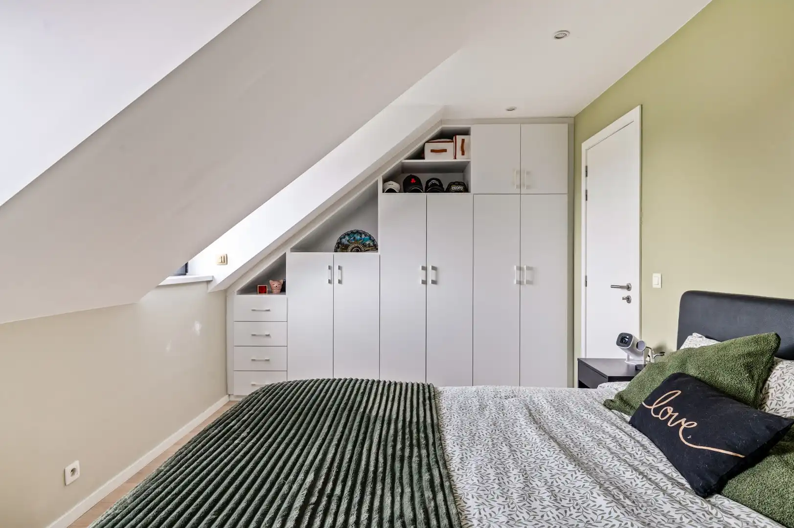 Instapklare woning met 3 slaapkamers in Schoten foto 8