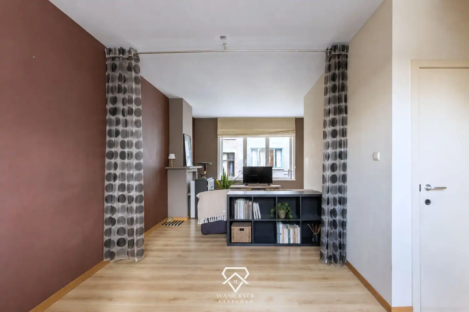 Instapklare woning met drie verdiepingen en buitenruimte in Gent foto 10
