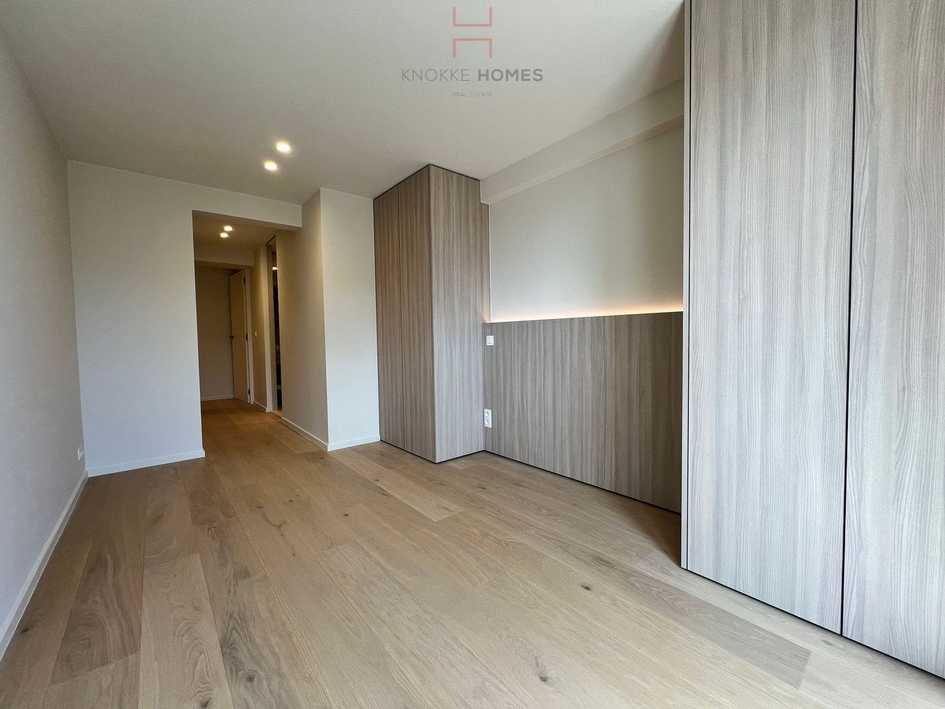 Luxueus gerenoveerd hoekappartement met riant zonneterras in Duinbergen foto 19
